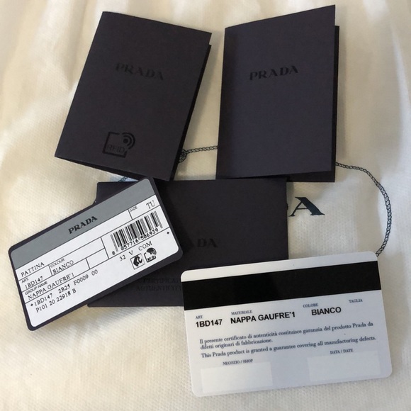 Prada Pattina crossbody bag - Picture 11 of 16